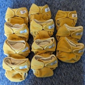 Grovia Buttah newborn reusable cloth diapers in Yarrow (lot includes 11)